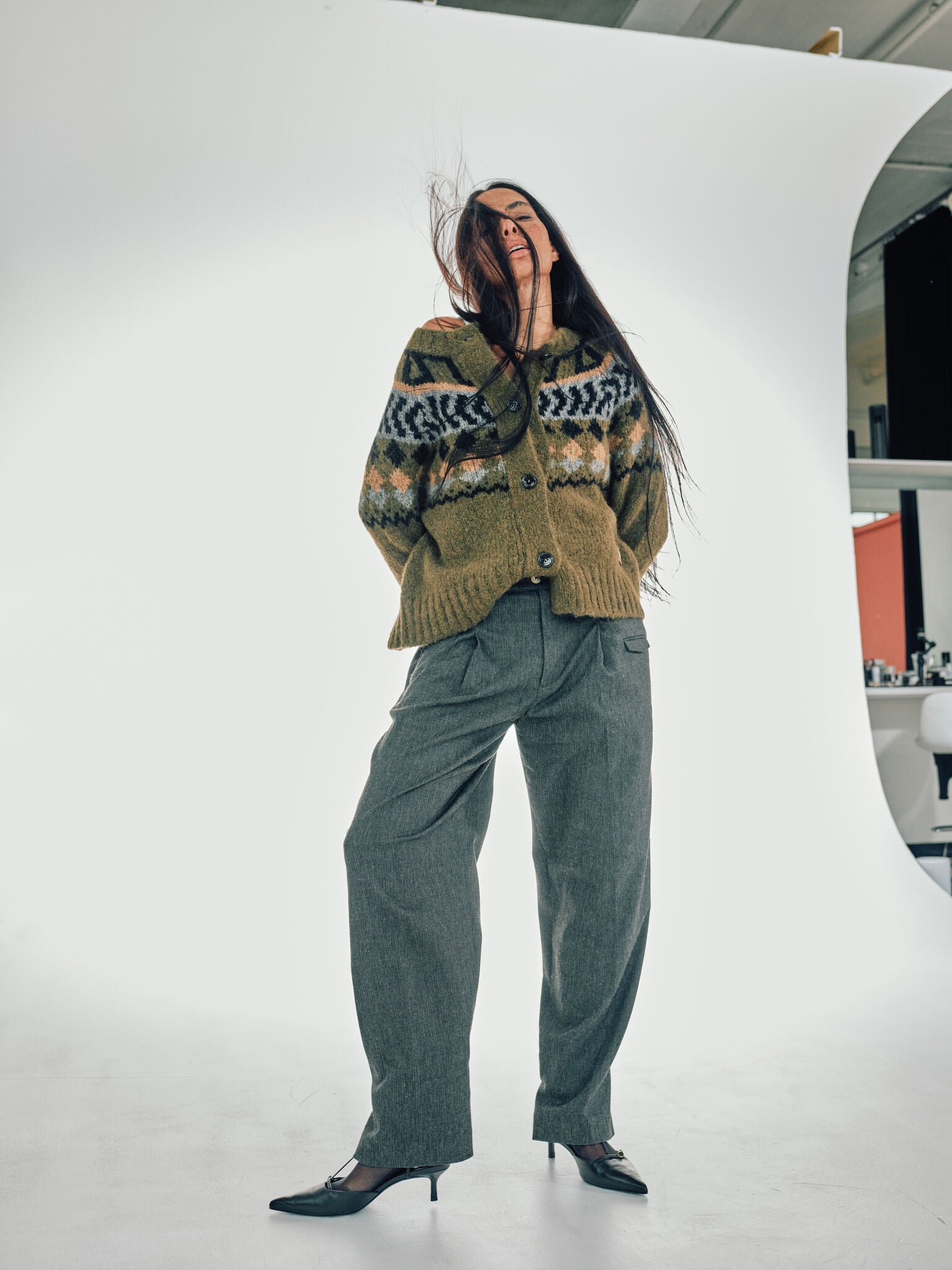 Modelshot / Dark Olive / Detail